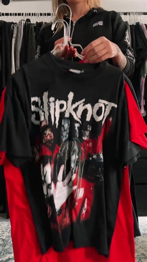 Metal Fashion: Slipknot Band Shirts and Apparel Collection