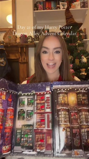 Day 21 of my Harry Potter Diagon Alley Advent Calendar #harrypottertok #harrypotter #harrypottertiktok #harrypotteradventcalendar #adventcalendar