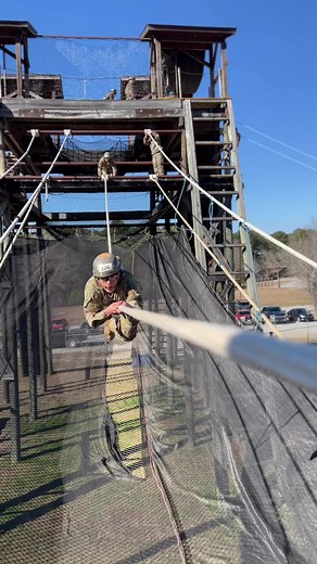 What’s the secret to getting through Basic Combat Training? Keep your head up, keep moving, and listen to your Drill Sergeants! 💪 #usarmy #beallyoucanbe #basictraining U.S. Army Maneuver Center of Excellence 1-46 Infantry Battalion 2nd Battalion 29th Infantry Regiment 2nd Battalion, 47th Infantry Regiment 3rd Battalion 47th Infantry Regiment 3rd Battalion, 54th Infantry Regiment | 197th Infantry Brigade - Sledgehammer