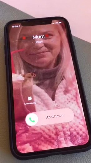 Hilarious Ringtone Prank on Mom