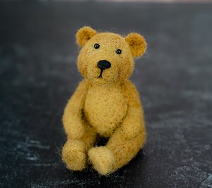 Bear Needle Felting Kit (Advanced Beginner) - Bear Creek Felting