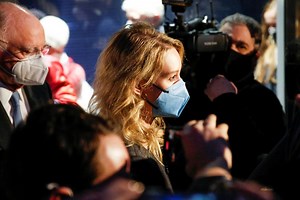 Elizabeth Holmes's sentencing postponed again