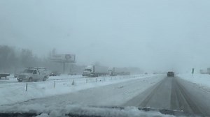 275K views · 1.6K reactions | Another look at westbound Interstate 70 traffic near Wright City. Traffic is backed up for miles. It appears some drivers are being directed to an exit near mile marker 200. Updates: bit.ly/4bHXpUi | KOMU 8 | Facebook