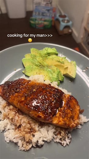 Honey Garlic Glazed Salmon Recipe with Easy Jasmine Rice