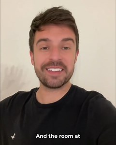 57K views · 1.5K reactions | “Do NOT get in that bath! The doctors could walk in any minute” 﫣 | John Reynolds | Facebook