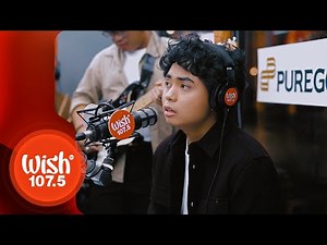 Le John performs "Naiilang" LIVE on Wish 107.5 Bus