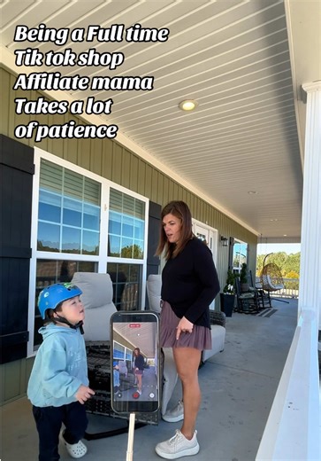 Me trying to record two tik tok shop affiliate videos is not always easy with kids around but. I always remember to have patience and well I should also make some money so so do have to post. #tiktokshopaffiliate #dayinthelifevlog #fulltimetiktokaffliate #tiktokshopaffiliatetipsandtricks #fulltimetiktokshopcreator
