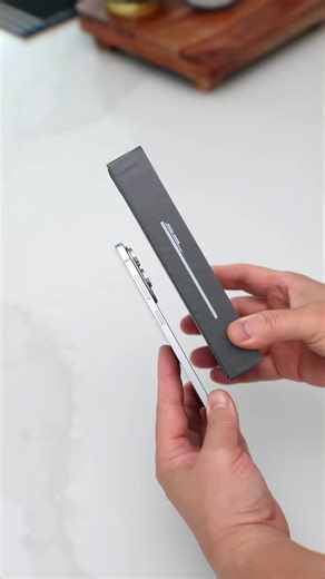 Samsung Galaxy S25 Edge Unboxing: First Impressions