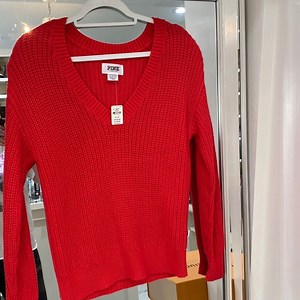 New Victoria secret pink sweater ❤️