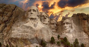 Qui sont les présidents américains sur le mont Rushmore ?