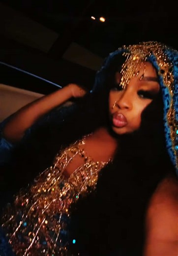 Exploring Details in Everything with Princess Jas