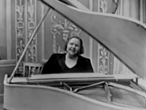 The Kate Smith Hour: Dream a Little Dream of Me