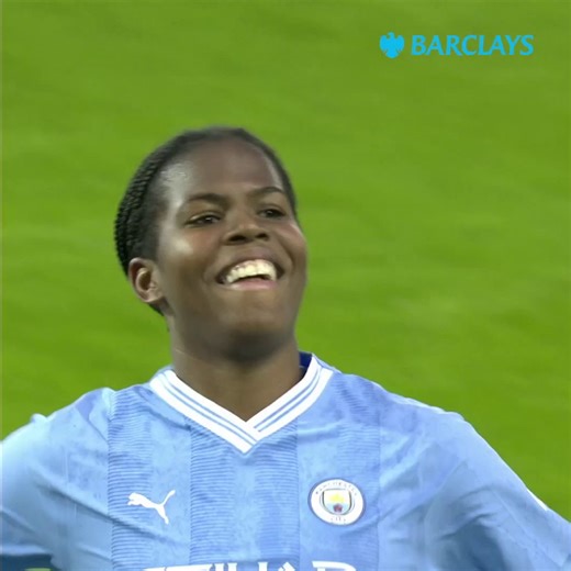 Khadija Shaw has been a goal MACHINE for Manchester City this season! 🤖 With 21 goals, she’s the Barclays WSL Golden Boot winner for 2023/24. 👟 | Sky Sports
