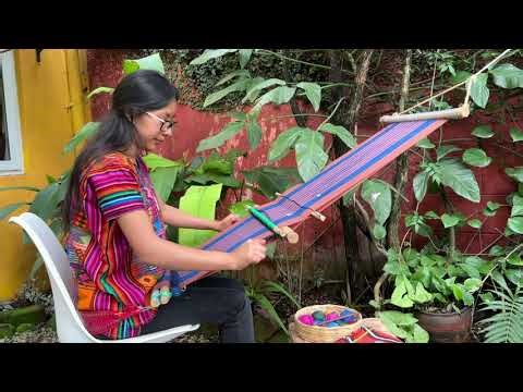 Backstrap Weaving demonstration: Plain Weave by Sucy