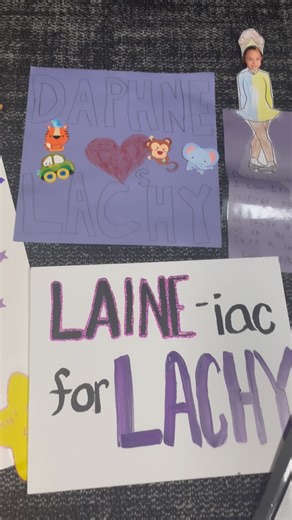 Lachy_Wiggle on Instagram: "A rolling commentary on the wonderful signs from today’s show!!! Thank you soooo much everyone. 💜💜💜"