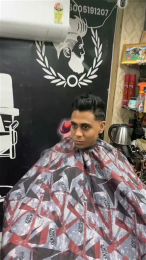 Guggi Beatboxer Gugii on Instagram: "Guggi cutting bi kra ga 💇🏻‍♂ @guggi_beatboxer_ . . . #instagram #beatboxer #beat #guggi"