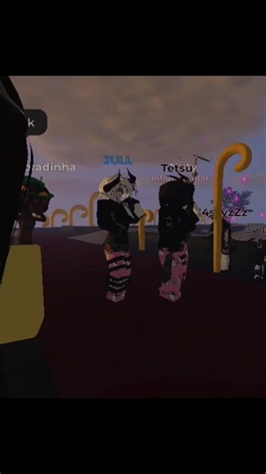 Encontro Incrível com Influencers do Roblox