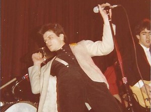 Michael Reidy, dynamic front man of revered DC rock band Razz, dies at 73 - WTOP News