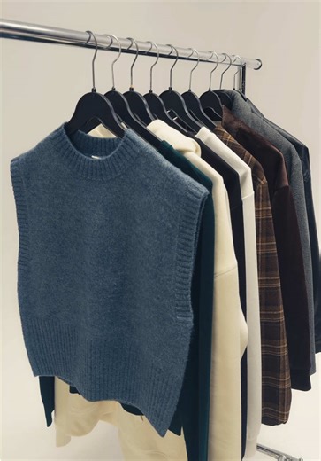 Temperatura caiu = hora de tirar os casacos do armário! E a gente garante: os modelos que vão dominar seu inverno estão na C&A! #Casacos #Inverno #TikTokFashion #FashionTok #Moda