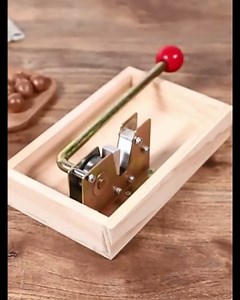 Pecan Cracker, Heavy Duty Nut Cracker Tool Pecan Sheller Machine For All Nuts Cracker Tool For Pecans Macadamia Hazelnuts Chestnut, 4 Picks Included