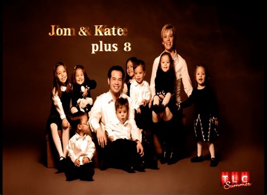 📢 We're cracking open the vault! Watch season 1 of #JonandKatePlus8 TONIGHT starting at 8/7c 📺🍿 | TLC