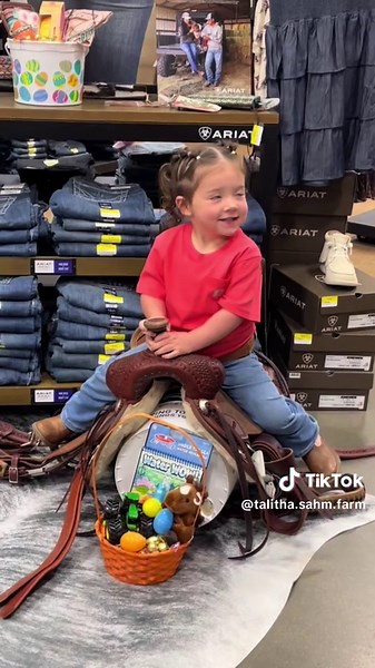 Modeling Fun at IFA: Adorable Toddler Photoshoot