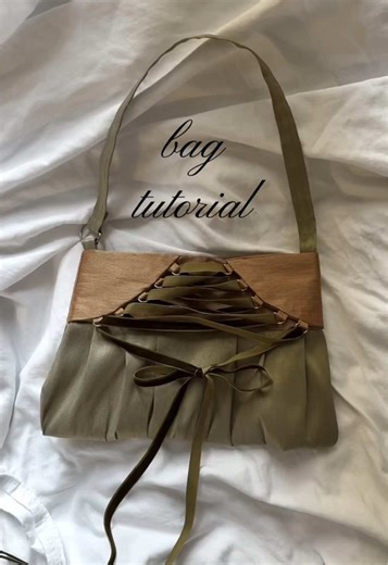 my first tutorial!! so fun making this bag for my bestie #sewingtutorial #sewingtiktok #handmadebag