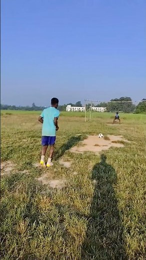 #viralvideo #football #trending #viralshort #shortvideo #penaltyshoot