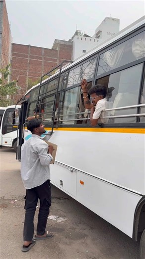 New bus prank 😂😂😂😂 #shortvideo #shorts #short #prankshorts #khatamvideo