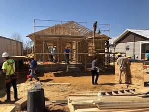 Tuscaloosa carpentry students get hands-on experience