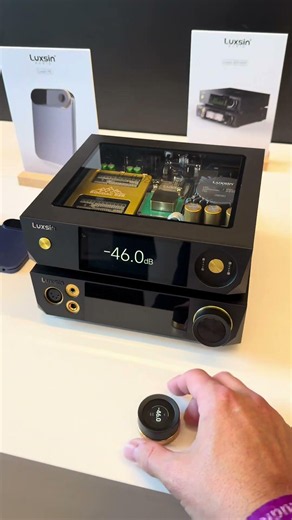 Funky volume remote on the Luxsin. Bluetooth and can do 7-8 meters. 🔊🎶 #audiophile #loudspeaker