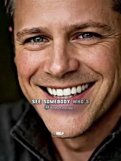 Face reading secrets to spot hidden behavioral patterns.