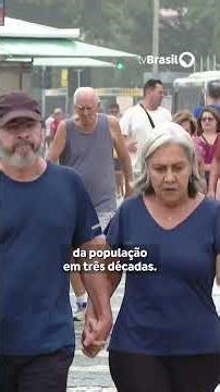 The number of voters over 60 years old has grown in the last 16 years.