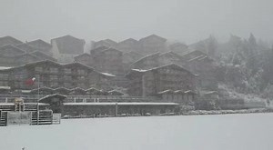 16K views · 598 reactions | ❄️ La surprise du jour ❄️ Qui est pressé de ressortir les skis? | Nendaz Switzerland | Facebook