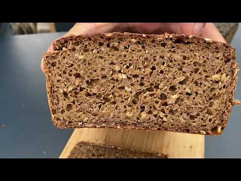 Havrerugbrød. 2 stk milde og saftige hjemmebagte rugbrød.