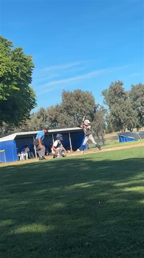 Luke Zapien's Video "1b"