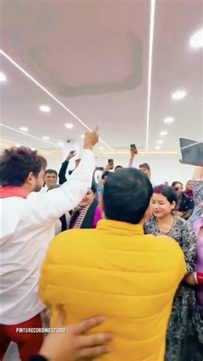 अंकुश राज अपने घर पर खूब मस्ती किए परिवार के साथ जमके डांस किये