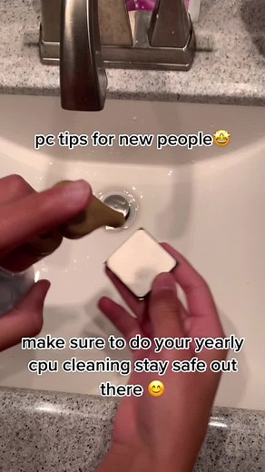 make sure to use soap bc otherwise it won’t fully clean it#pc #cpu #tips