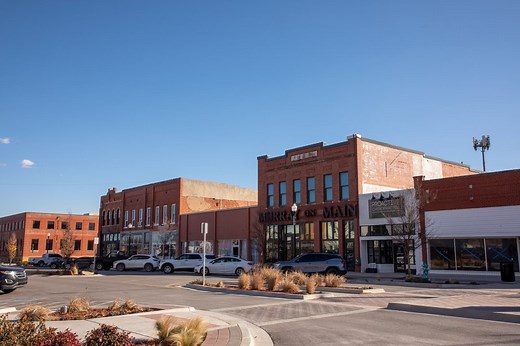 Ardmore Main Street | TravelOK.com - Oklahoma's Official Travel & Tourism Site