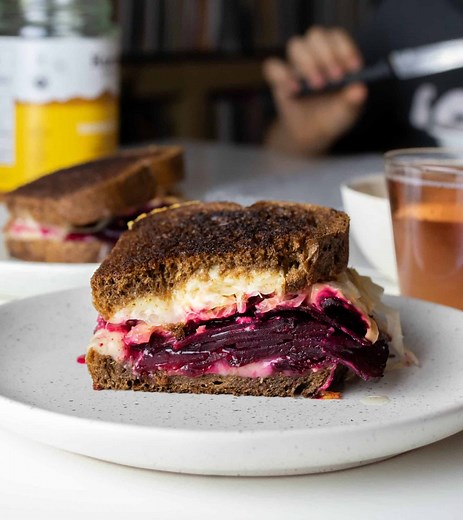 Ultra Satisfying Beet Sandwich (Vegetarian Reuben) - How To Make Dinner