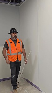 88K views · 1.2K reactions | Tutorial de instalacion de paneles de FRP part 1. #maestrooskar #construction #wallprotection #Drywall #framing #constructiontips #tutoriales #frp #tutorial #construccion | Oscar Garcia Anaya | Facebook