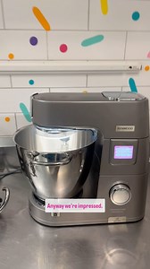 185K views · 4.5K reactions | THIS KENWOOD MIXER THO  NGL, we are impressed. The things it can do! @kenwood_au  #tiggamac #okiedokie #kenwoodmixer #kenwood #bakery #cakedecorator #cooking #cakevideo #cakedecorating #cake #review | Tigga Mac | Facebook