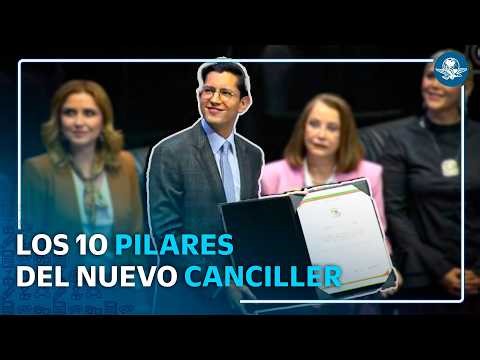 Roberto Velasco anuncia los nuevos 10 pilares de política exterior