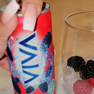 How do you have your viva? It's super refreshing. #viva | Viva Sparkling Flavoured Water