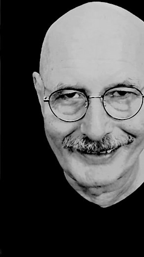 Mirror Gazing: Uncovering Your True Self