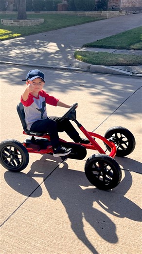 Lesley Carter on Instagram: "Max has never been a “bike kid.” I’ve tried balance bikes, tricycles, even the cutest little scooters… nothing stuck. But the moment he spotted the BERG Buddy Go-Kart, everything changed. He lit up, climbed in, and within minutes was pedaling down the street like he’s been doing it for years—stopping only long enough to throw me the biggest thumbs-up. Watching him find something he actually loves? Pure joy. @bergtoysusa #BERGBuddy #GoKartFun #KidsOnTheGo #OutdoorPlay
