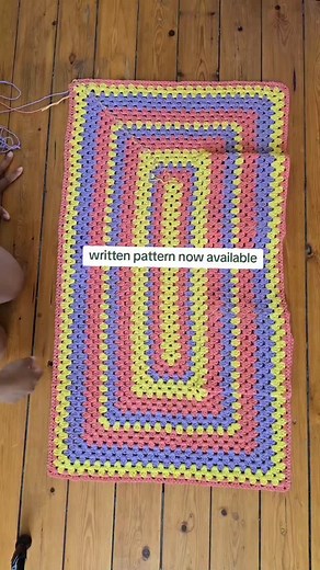 dramacrochet on Instagram: "The written pattern of the octagon shirt version 2 is available on my ko-fi page #crochet #diy #fashion"