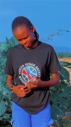 Ashanti Performing Live: A Night of Unforgettable Music