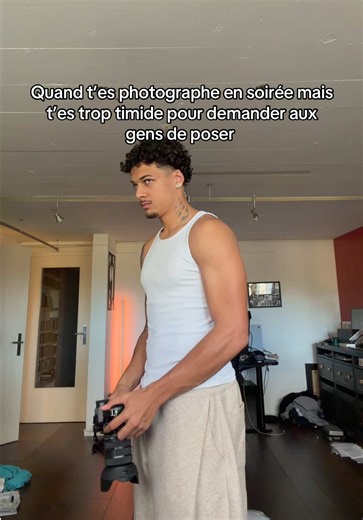 Être timide photographe c’est pas facileeeeee #photography #trend #humour #pourtoi #timide
