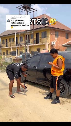 That robot walk 😂😂 #fypシ゚viralシfypシ゚ | Pure Nature FT